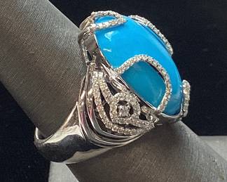 PLATINUM TURQUOISE & DIAMOND RING, SIZE 7, 11.88cts TURQUOISE, 0.52cts DIAMONDS, 13.6g TOTAL WEIGHT, AIGL APPRAISAL $12,750.00