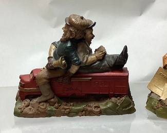 (3) TOM CLARK MUGMAN, CAIRN, & SUPER CHIEF GNOMES