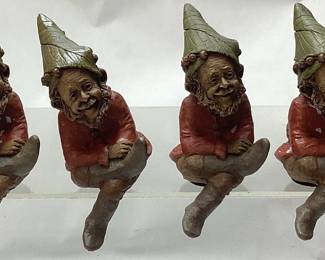 (4) TOM CLARK PADRE GNOMES