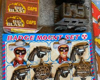 Badge Mount Set