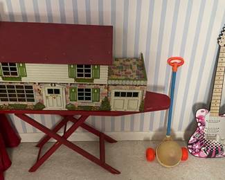 Vintage Tin Dollhouse