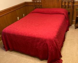 Another bed in the sale. All the beds are queen size.