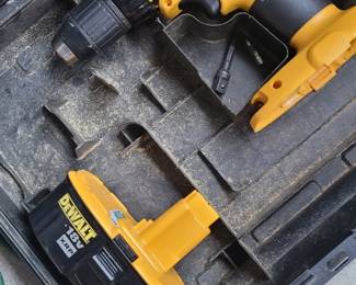 Dewalt power drill/screwdriver