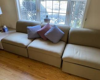 Sectional Sofa COMFY!!