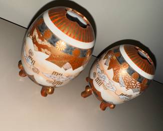Satsuma Decore Japanese Egg shaped Vases (Pr)