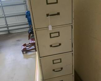 Upright 5 drawer file
