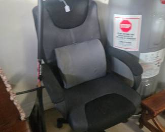 Multiple nice office chairs