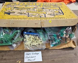 VINTAGE FLINTSTONE'S PLAYSET