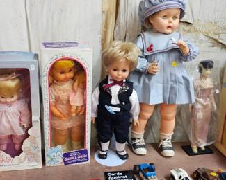 DOLL LOT