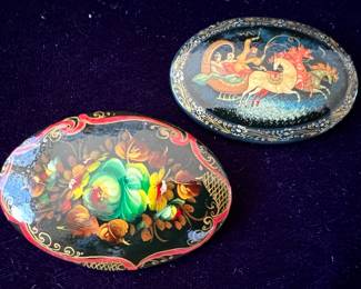 Hand painted pins from Russia