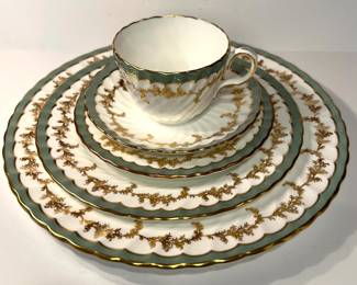 Aynsley "Devon" dish set