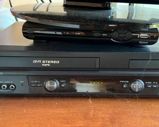 JVC VHS/DVD player