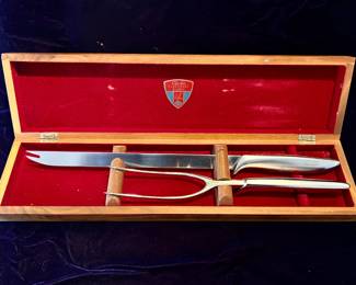 Gerber carving knife and fork in original box