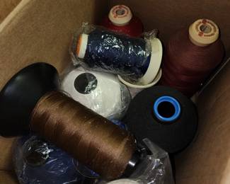 Thread spools