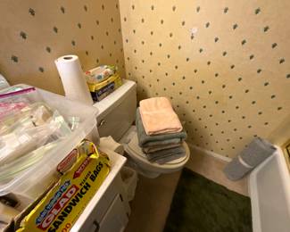Bathroom - towels & more