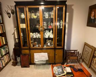 Another view of China cabbnrt