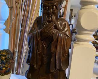 Closeup of some of the items just inside front door 