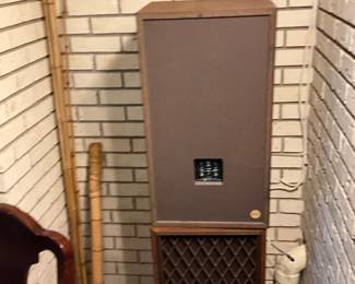 Radio Shack Nova 8B speakers 