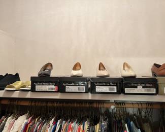 Tons of women’s shoe’s