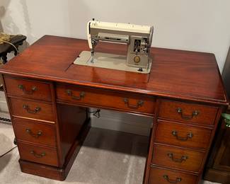 Antique Singer Sewing machine & Desk 301