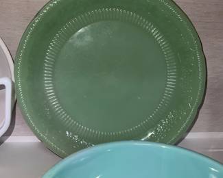 3pc Anchor Hocking Jadeite Dinner Plates