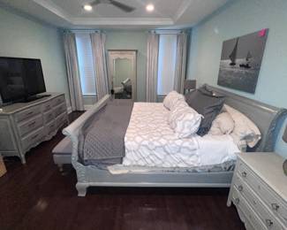 Ethan Allen bedroom pieces