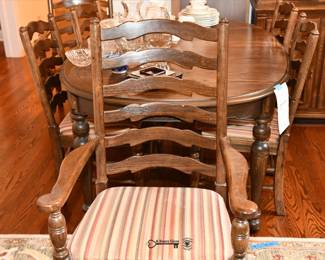 0333Dining Room