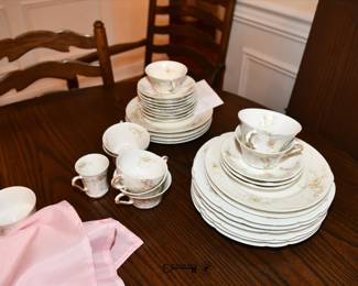 0053Some Highlights Wheaton Estate Sale