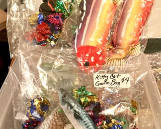 Kitty cat treat grab bags