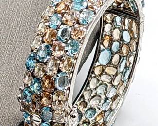 Dazzling and hinged!