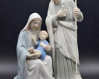 Nativity figurine 