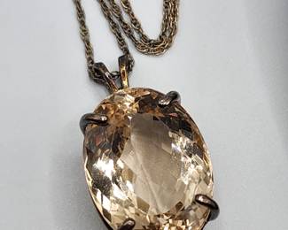 Smoky quartz pendant 