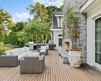 QUALITY OUTDOOR FURNITURE, CUSHIONSLARGE POTTERY PLANTERS