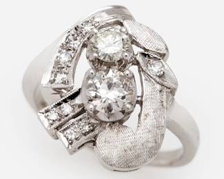 125.  Vintage 14k Ring w/ 2 Center Diamonds and Florentine Diamond Accents