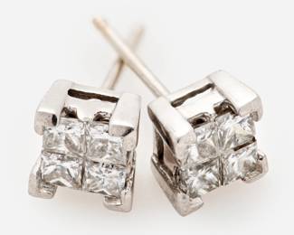 236. 14k White Gold Diamond Cluster Earrings, 1/10 ctw