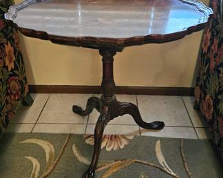Flame Mahogany Side Table 