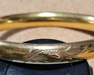 Gold Filled Bangle 