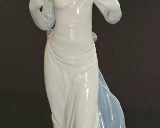 Lladro Porcelain Figurine 6608 Anticipation