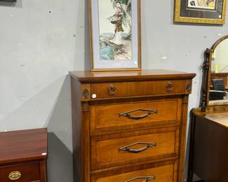 Vintage Chest of Drawers Orlando
