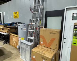 Ladders, Water Heaters, Doors and More Orlando Estate Auction