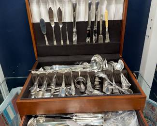 Flatware Orlando Estate Auction