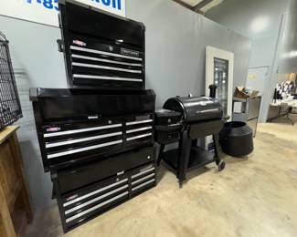 Craftsman Tool Chests and BBQ Grills Orlando Estate Auction