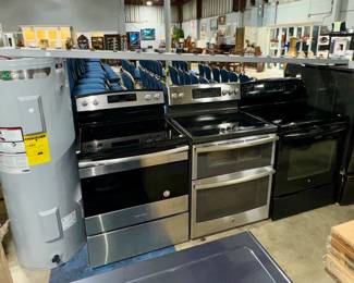 Water Heaters, Stoves and Washer & Dryers Orlando Estate Auction