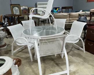 Patio Table & Chairs Orlando Estate Auction