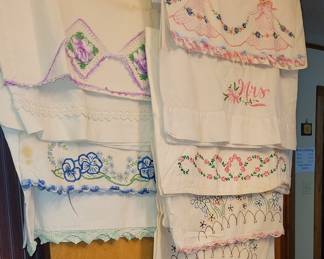 Vintage embroidered pillowcases 