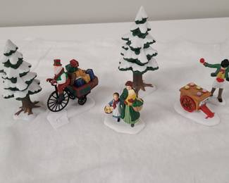 Dept 56 Village collectible: North pole, New England people