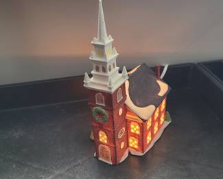 Dept 56 New England home collectible, lighted house with light, Old North Church 1988