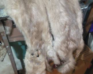 Furs
