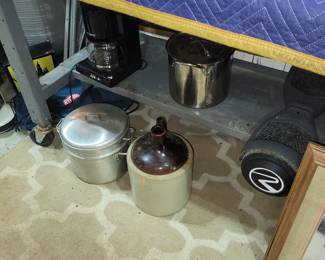 Whiskey jug, stainless containers