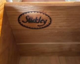 Beautiful Retro Stickley Bedroom Set includes Queen Bed Headboard w/with boxspring and mattress, (Nightstand (20x16x29), Tall Lingerie 6 Drawer Chest (21x16x55), 8 Drawer Mirrored Chest (Chest is 63x19x67 and Mirror is 46"x34), Cedar Chest (42x21x24), end of bed bench (42x18x16). Purchase as a set or by the piece.